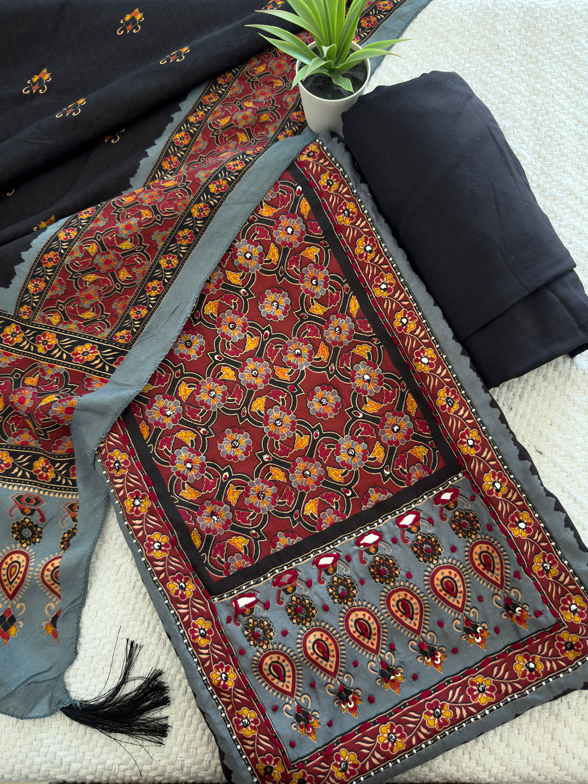 Unstitched Salwar Suit