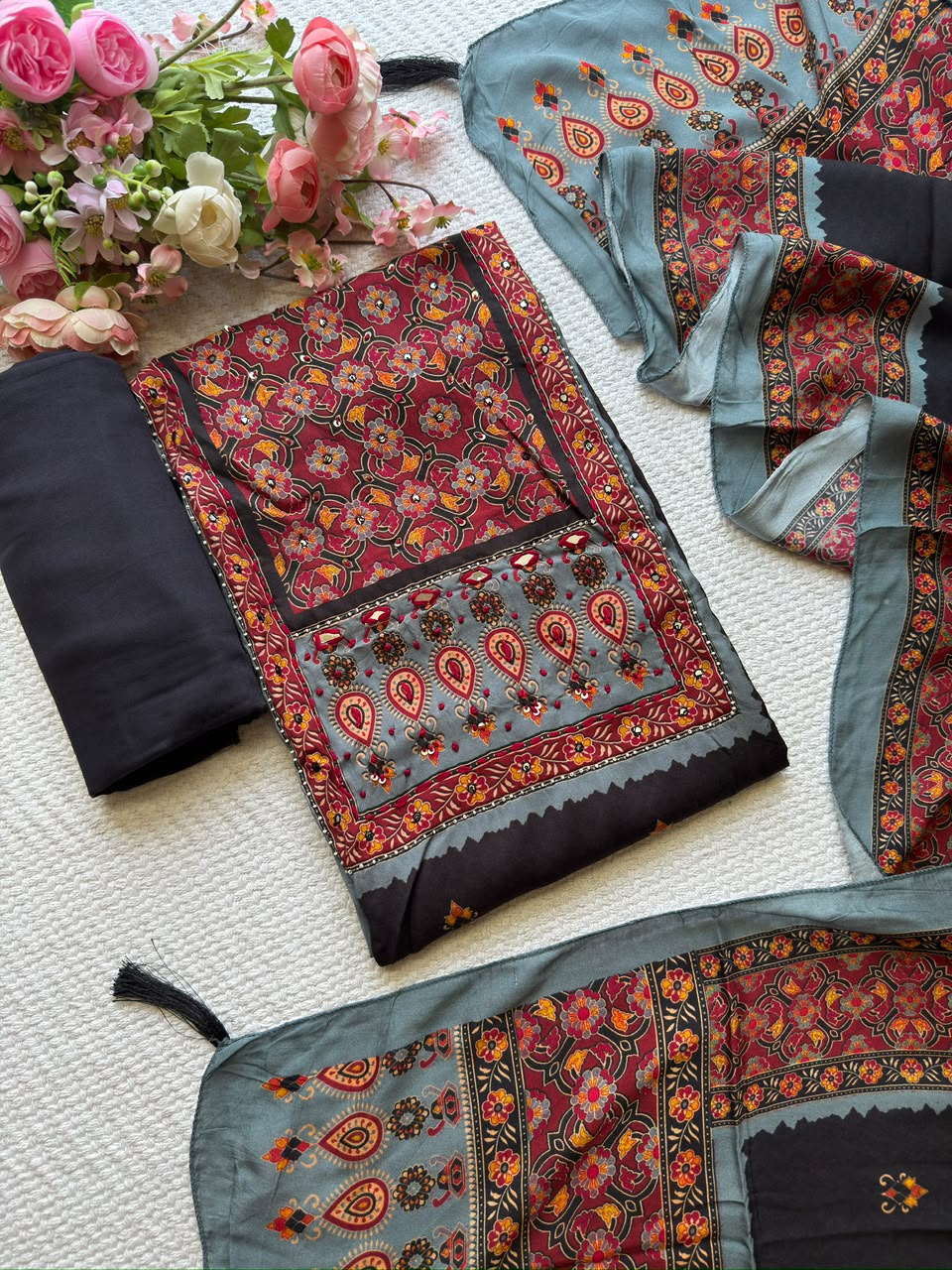 Unstitched Churidar set