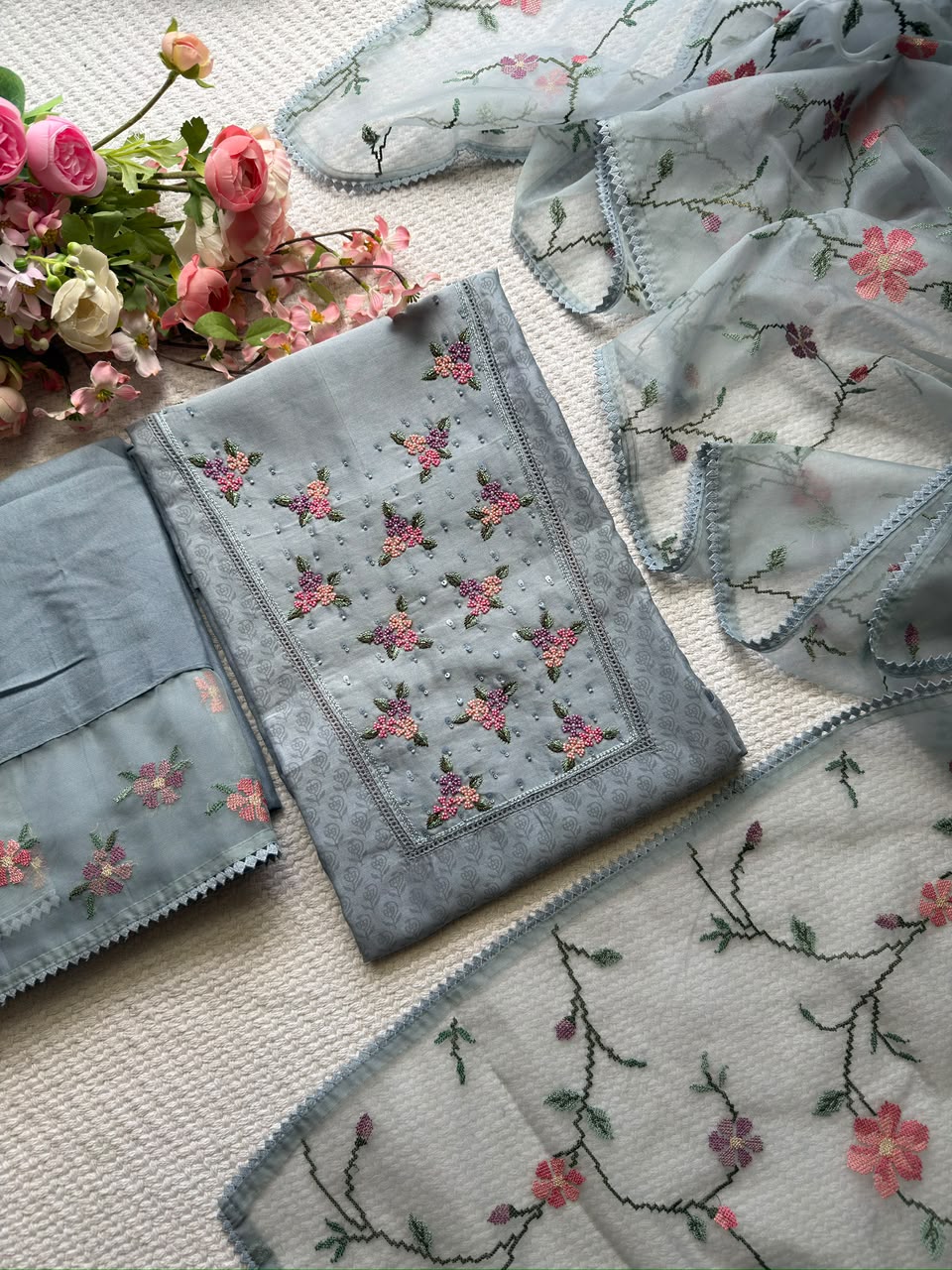 Unstitched Churidar set