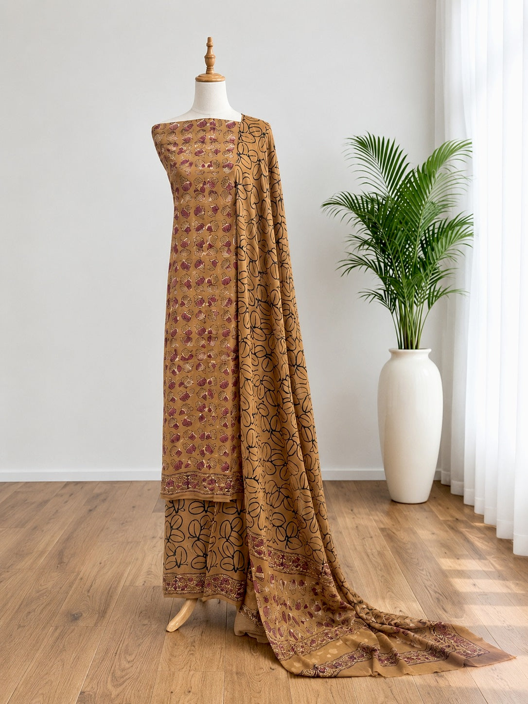 Unstitched Churidar set