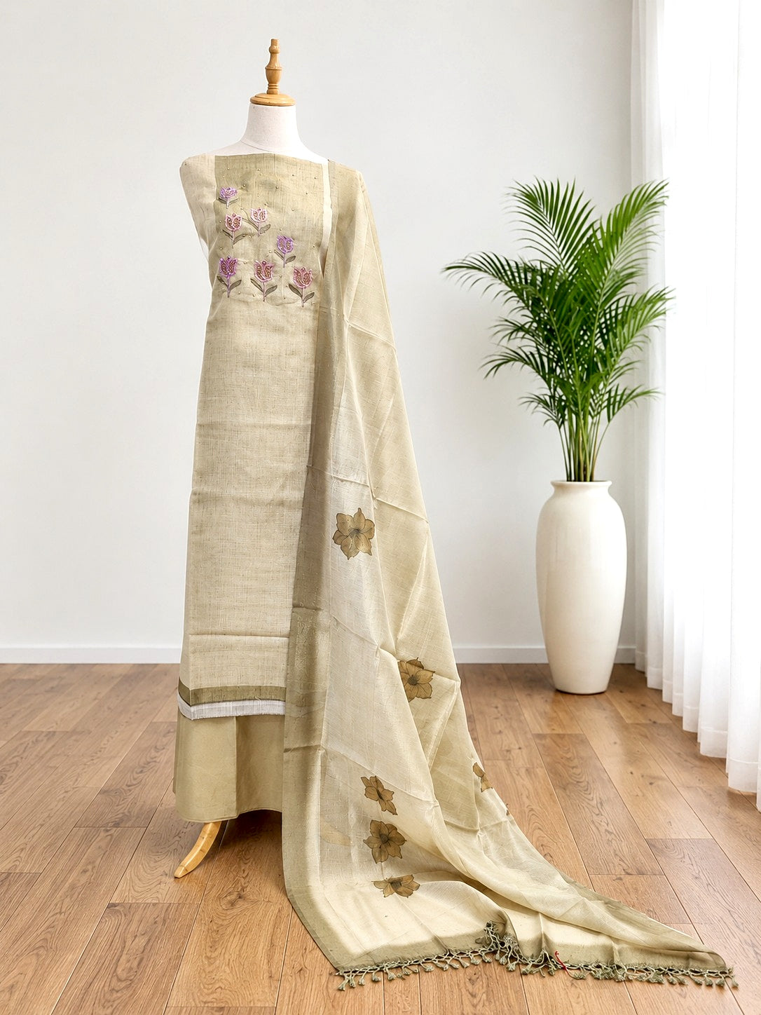 Unstitched Churidar set