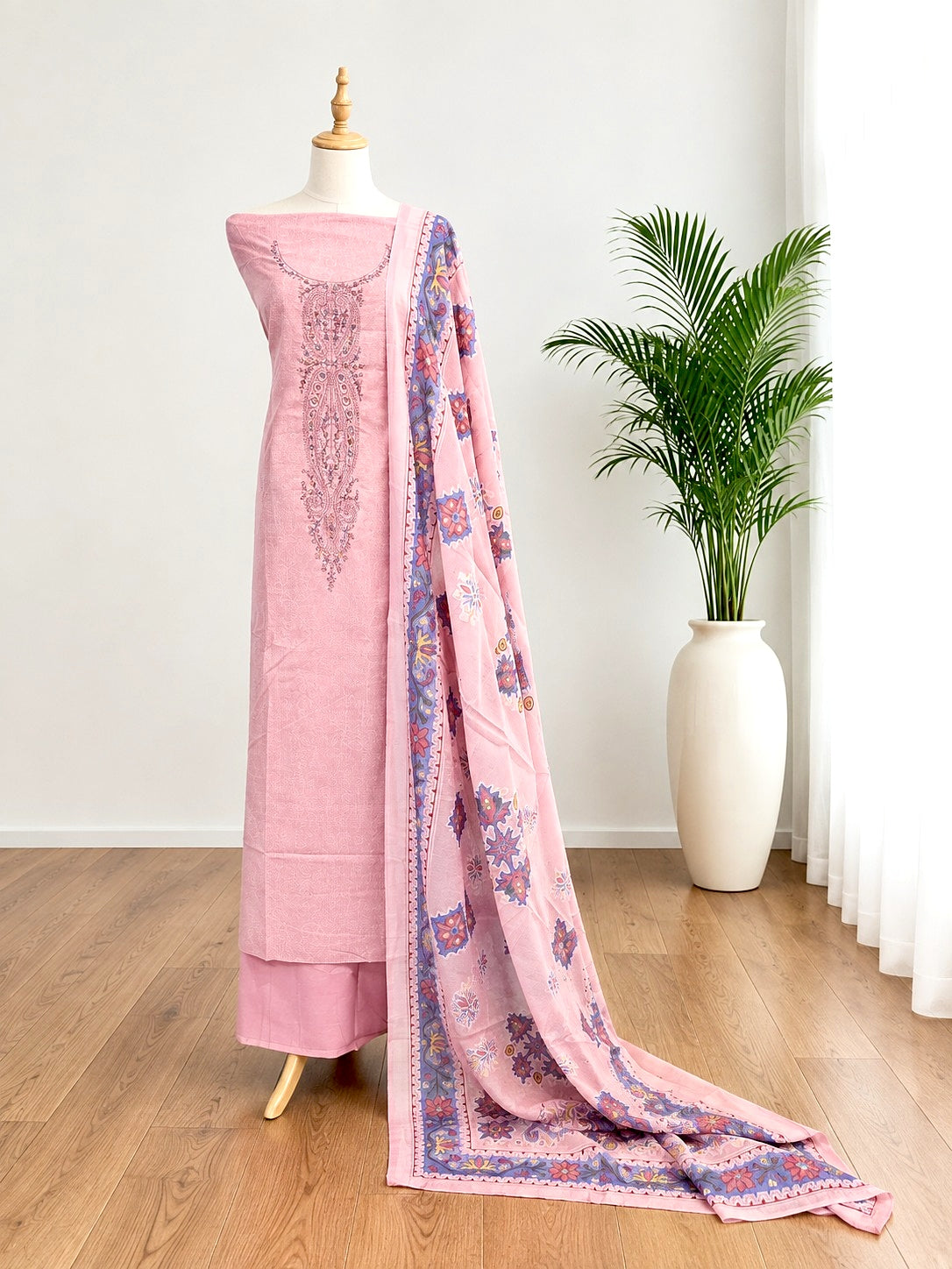 Unstitched Churidar set